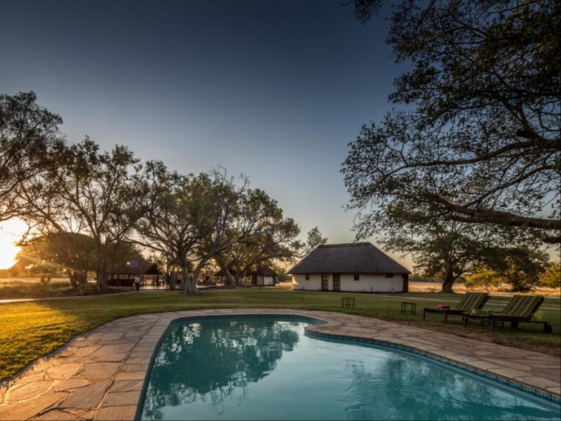 La Rochelle Lodge Namibia 楚梅布 外观 照片