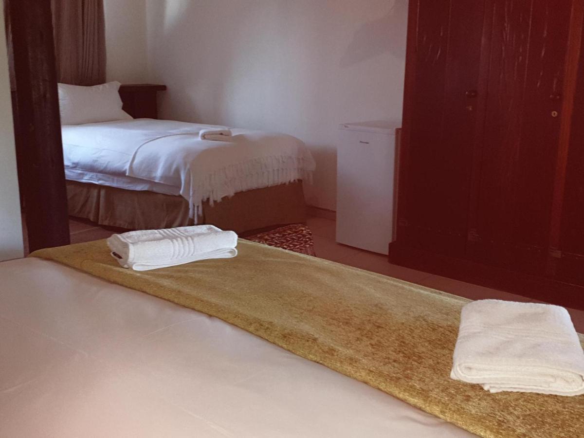 La Rochelle Lodge Namibia 楚梅布 外观 照片